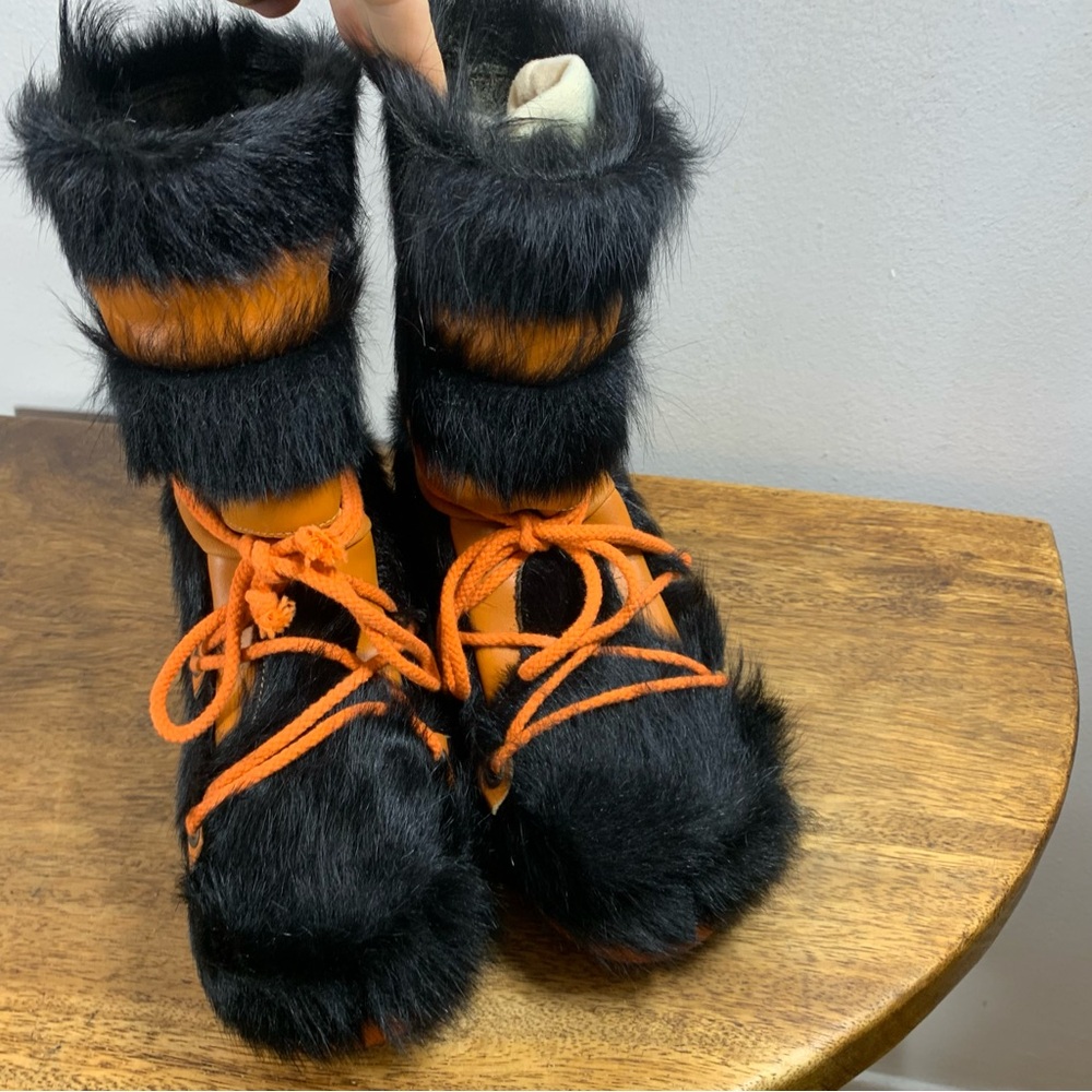 Mocatem Moccasins mukluks nap Gignac made in Canada hand made  Winter fur boots - Picture 5 of 13